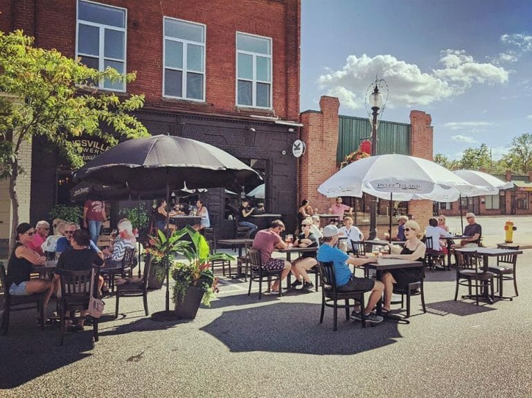 WindsorEssex launches Patio Guide to help you find safe dining