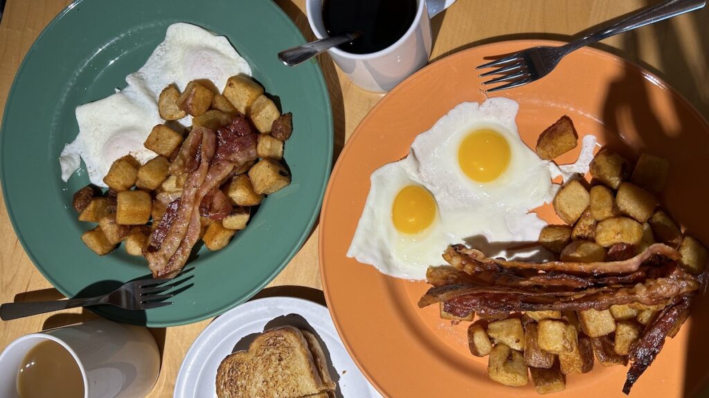 overhead shot of breakfast at Gloria's